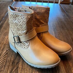 Stylish Tan Kids Boots with Buckle